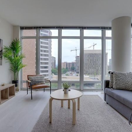 Wonderful 2Br Apartment At Crystal City Arlington Dış mekan fotoğraf