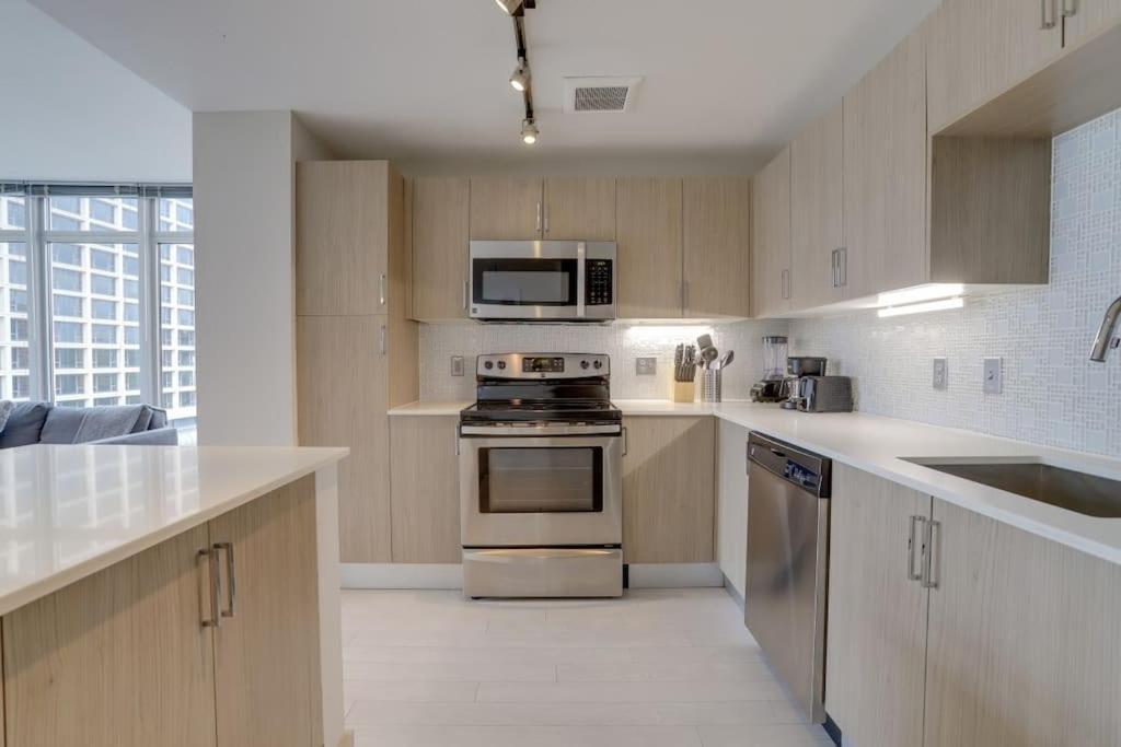 Wonderful 2Br Apartment At Crystal City Arlington Dış mekan fotoğraf