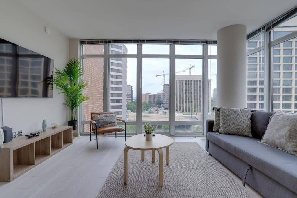 Wonderful 2Br Apartment At Crystal City Arlington Dış mekan fotoğraf