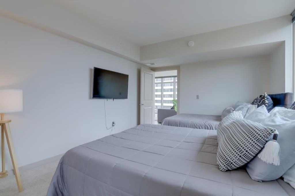 Wonderful 2Br Apartment At Crystal City Arlington Dış mekan fotoğraf