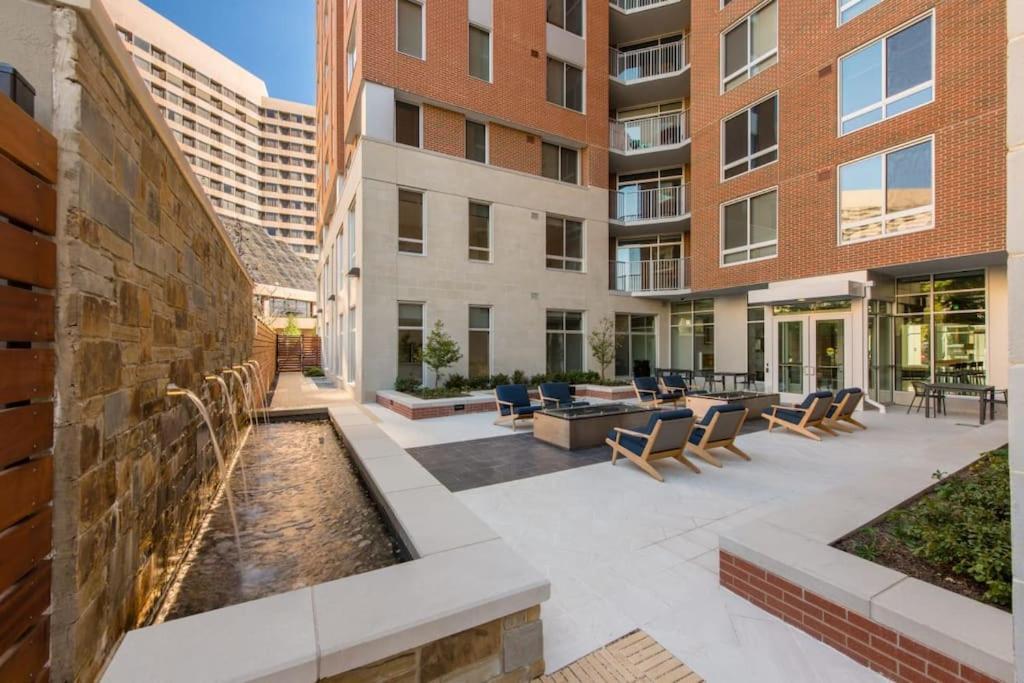 Wonderful 2Br Apartment At Crystal City Arlington Dış mekan fotoğraf